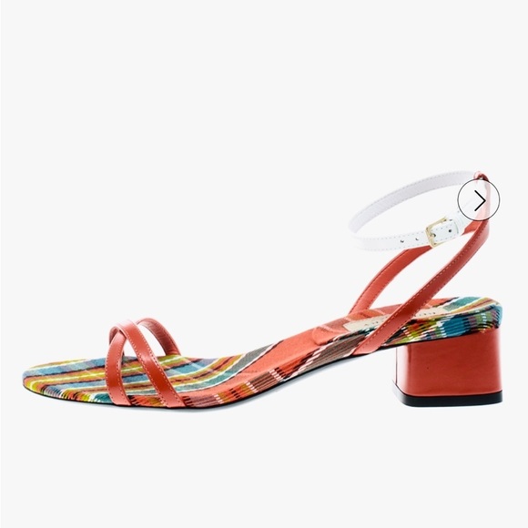 Burberry Tartan two-tone sandal - Picture 9 of 10